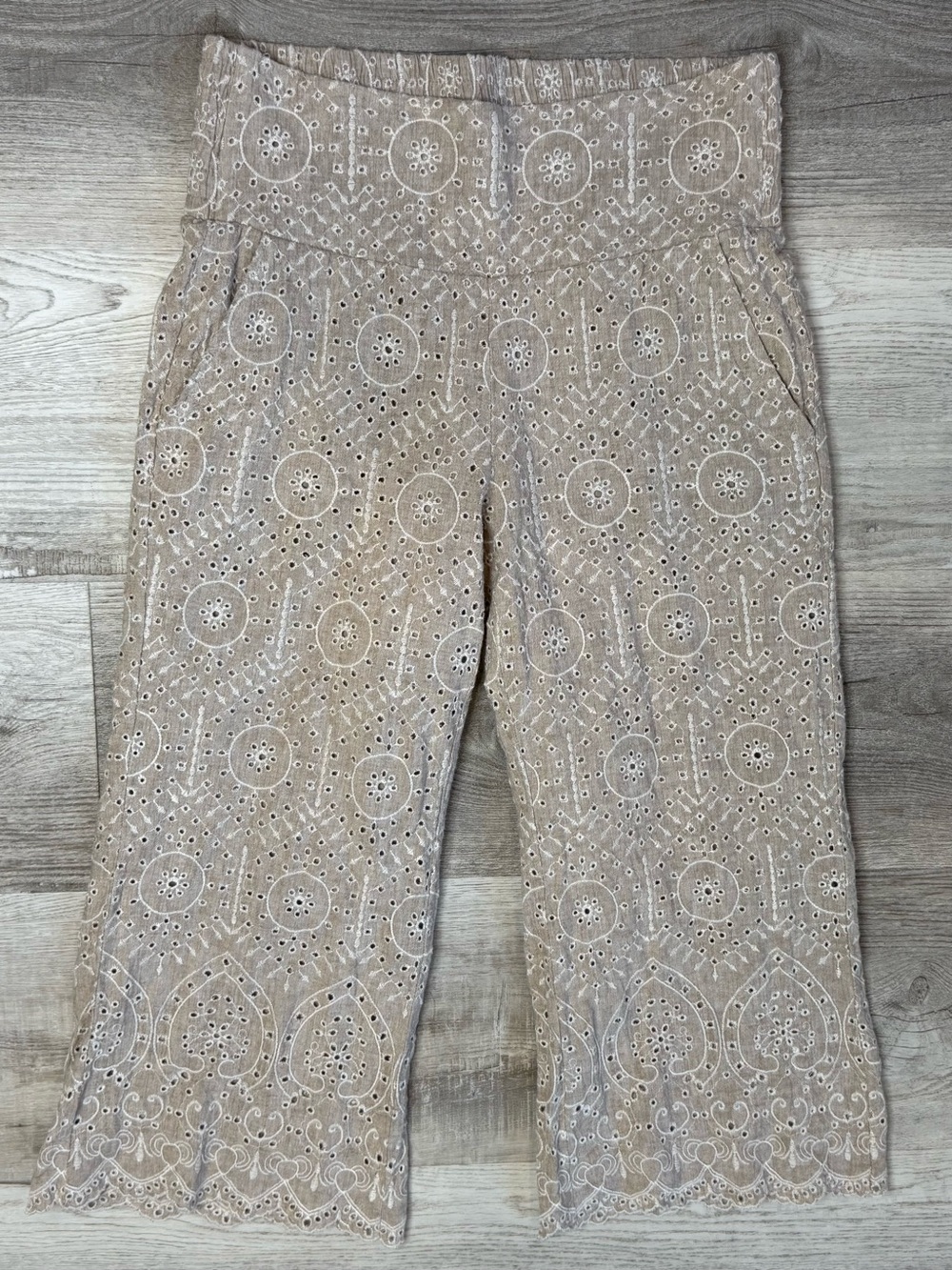 Sundance Menara Culottes Eyelet Cropped Linen Blend Pants Tan White Size M